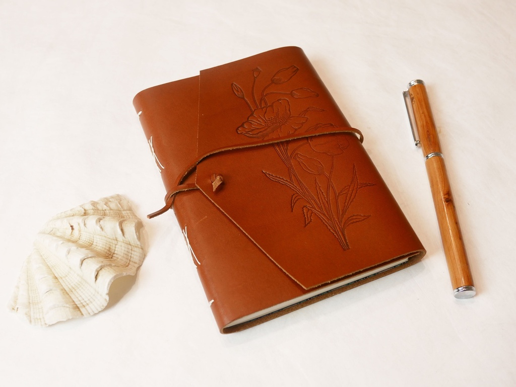 Carnet de voyage en cuir "coquelicots"